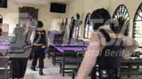 Jelang Perayaan Natal, Polisi Sterilkan Gereja di Gianyar_607bbc7719ac4.jpeg