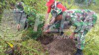Peduli Lingkungan Kodim Jembrana Gelar Karya Bakti Pembersihan dan Penanaman Pohon_607c5e264c98b.jpeg