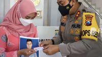 Istri Awak KRI Nanggala Dapat SIM Gratis di Mojokerto_609ecc004342e.jpeg