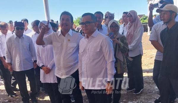 Menteri KKP Saat Kunjungi Pantai Ancol Plengsengan Banyuwangi@2024SINFONEWS.com