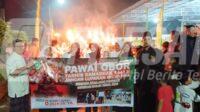 Pawai Obor yang digelar warga Festival dan DKM Mesjid Nurul Iman Purwadana Karawang