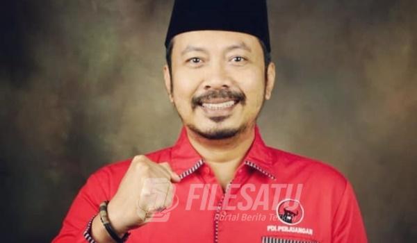 Pipik Taufik Ismail