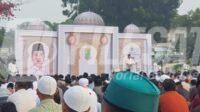 Bupati Karawang Sholat ied di Lapang Karangpawitan