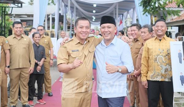 Kang Jimmy bersama Bupati Karawang H. Aep Syaepuloh