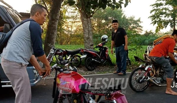 Polres Jember melalui Polsek Jombang saat amankan dugaan pembalap liar@2024SINFONEWS.com