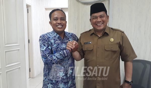 Relawan Ajam Mania bersama Acep Jamhuri