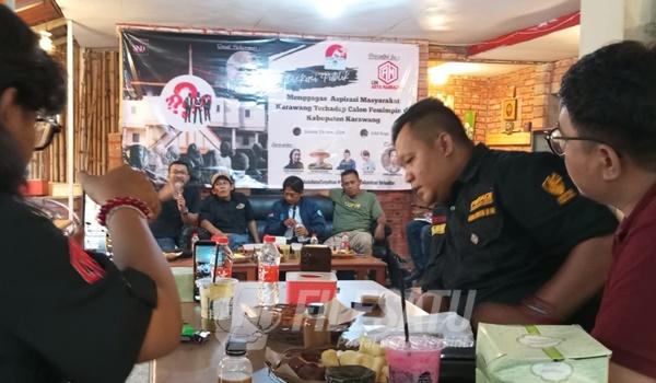 Diskusi Publik yang digelar LBH Aryamandakika Karawang