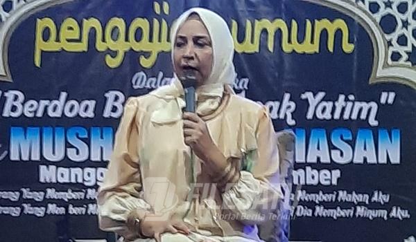 BAKAL Calon bupati kabupaten jember dr.Faida MMR