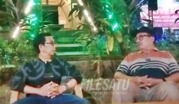 Dialog yang diadakan di Kafe Radibuma, Baturaja