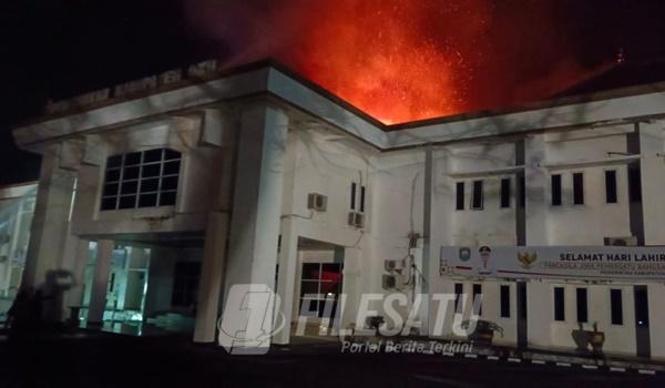 Kantor Bupati OKU kebakaran