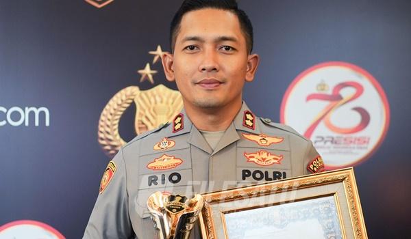 Kapolres Bogor AKBP Rio Wahyu Anggoro raih penghargaan Hoegeng Award 2024