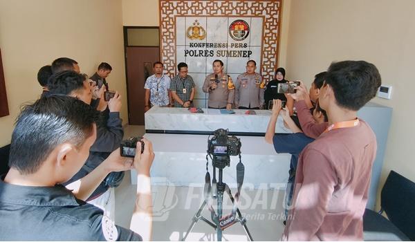 Konferensi Pers yang digelar Polres Sumenep terkait Pencabulan Terhadap Anak