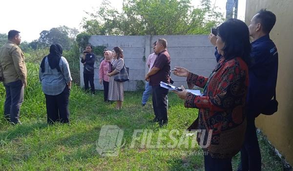 Persidangan ditempat terkait sengketa tanah