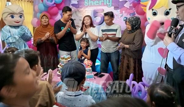 Moment Ultah Sherly lebih keren dan Meriah bersama Dunia Pestaku di Bulan Kemerdekaan