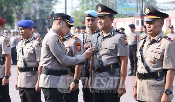 Polres Karawang Gelar Sertijab Kasat Narkoba, Kasat Polairud dan Kapolsek Cibuaya