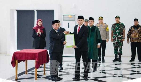 Bupati Lantik Asep Aang Ramatullah jadi Sekda Karawang