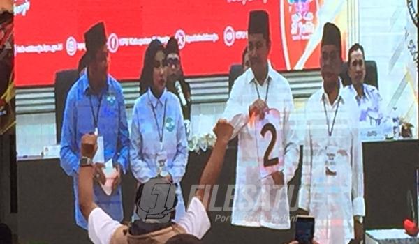 KPU Sidoarjo Gelar Pengundian Nomor urut Paslon Peserta Pilkada 2024