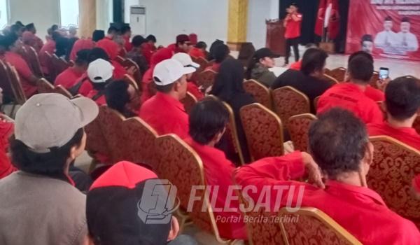 PDI Perjuangan Karawang Gelar Rakercabsus