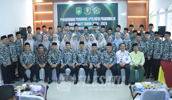 Pengurus LPTQ periode 2024-2029 berfoto bersama Pj. Wali Kota Prabumulih