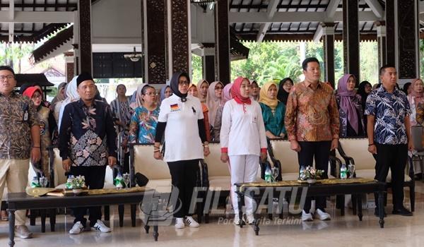 Plt Bupati saat hadiri pendidikan politik