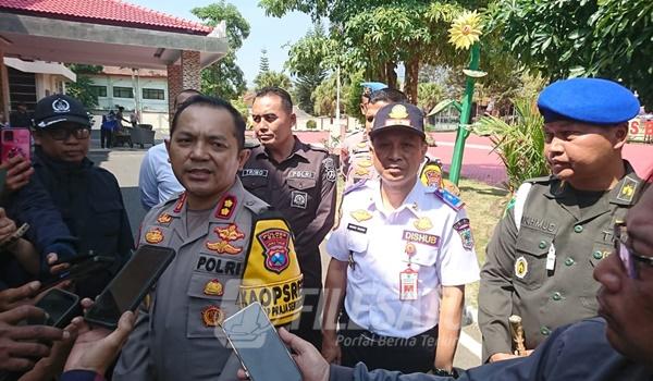 Kapolres Batu AKBP Andi Yudha Pranata, S.H., S.I.K., M.Si saat diwawancarai awak media