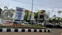 Penampakan di OPD usah Pemkab Karawang Bersihkan Baliho Petahana