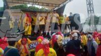 Senam Massal HUT ke 60 Partai Golkar di Karawang