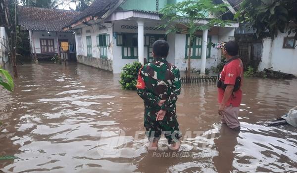 Banjir landa Sumberejo Glundungan Jember ketinggian air capai 50 cm