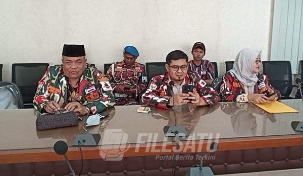 Kamada Jabar H. Awandi Siroj didampingi Wakamada dan Sekretaris Mada Jabar