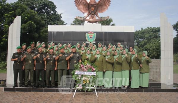 Kodim 0404 Muara Enim Laksanakan Ziarah Rombongan di TMP Ksatria Pertiwi Muara Enim