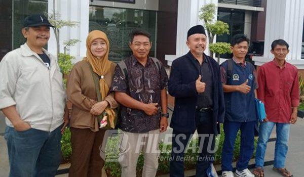 Kuasa Hukum Nelayan Muara Cilamaya usai hadiri Sidang Gugatan Class Action