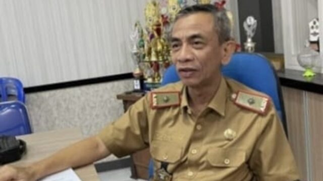 Drs. H. Topan Indra Fauzi. MM, M. Pd Kepala Dinas Pendidikan Kabupaten Ogan Komering Ulu