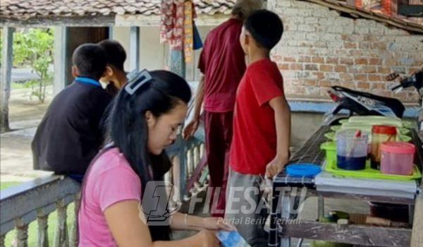 Cek Sopia Loren pemilik usaha jajanan tekwan