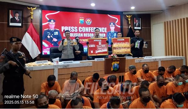 Konferensi Pers yang digelar Polres Jember trakait pengungkapan Kasus Narkoba