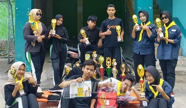 Palang Merah Remaja (PMR) Wira SMK 01 Diponegoro (PRADIPA WIRASENO) Wuluhan Jember