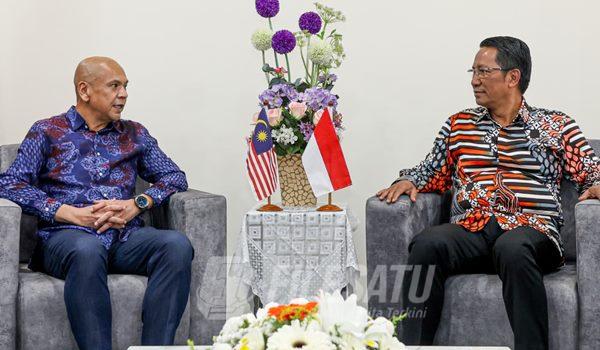 Menteri Hukum dan HAM, Supratman Andi Agtas, memanfaatkan ajang ASEAN Law Summit di Kuala Lumpur, Malaysia,