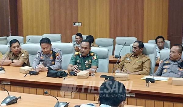 Rakor Penanganan Bencana Longsor Gumitir