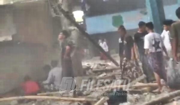 Bangunan Ponpes Al Khoziny Sidoarjo Ambruk