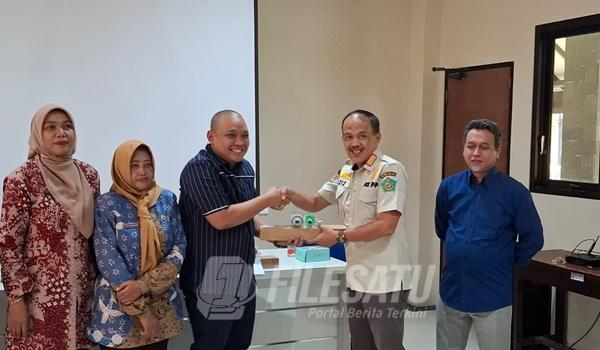 Warga Sidoarjo Kini Bisa Cetak KTP di Kecamatan