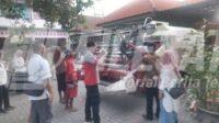 Desa Sukodono Sidoarjo Terima Bantuan Combine Harvester dari Kementan Desa Sukodono Sidoarjo Terima Bantuan Combine Harvester dari Kementan