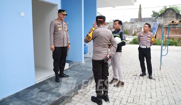 KAPOLRES Jember AKBP Bobby A. Condroputra meninjau langsung perkembangan pembangunan SPPG (Satuan Pelayanan Pemenuhan Gizi)