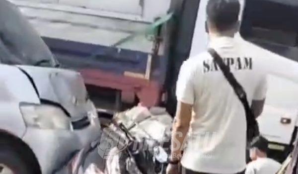 Kecelakaan Maut Truk Rem Blong di Cikampek