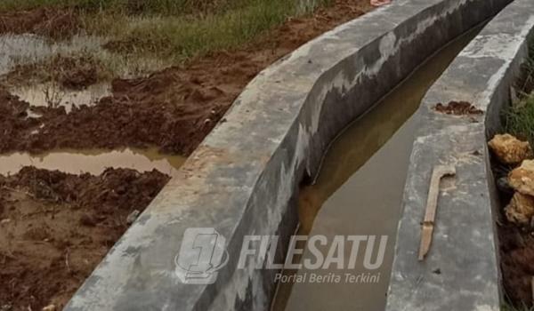 Saluran irigasi P3TGAI di Desa Pasean