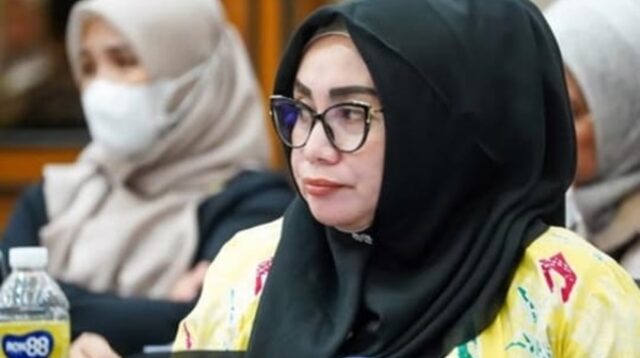 Anggota Komisi I DPRD Jabar Hj. Sri Rahayu Agustina, SH