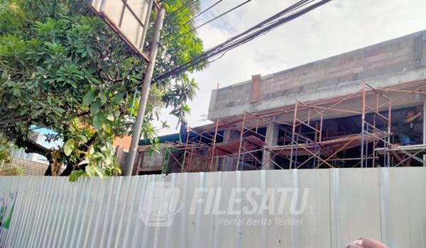 Proyek Damkar Sukodono Tanpa APD