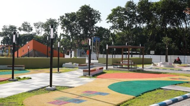 Alun-Alun Sidoarjo Resmi Dibuka