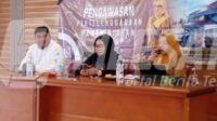 Anggota DPRD Jawa Barat saat menggelar Program Pengawasan Pemerintahan di Desa Duren Anggota DPRD Jawa Barat saat menggelar Program Pengawasan Pemerintahan di Desa Duren