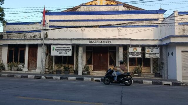 Kantor Bakesbngpol Kabupaten Sampang