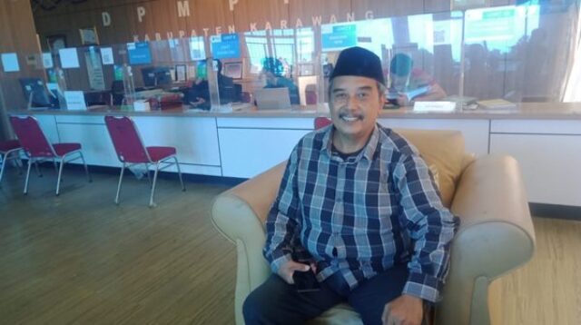 Sekretaris KAMI Karawang, Drs. Setiadi Wijayanto