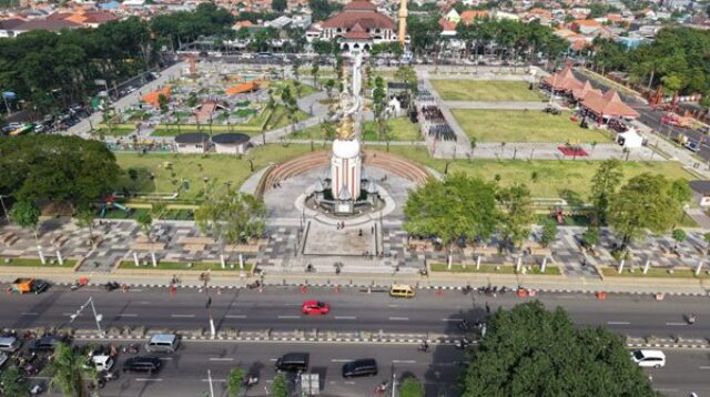 Wajah Baru Alun-Alun Jadi Kado Spesial Pembangunan Sidoarjo